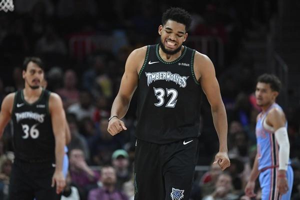 16／16，德国队史16次参加世预赛全部晋级，胜率80%仅负4场（德国队世预赛16连晋级，胜率80%，累计仅负4场）