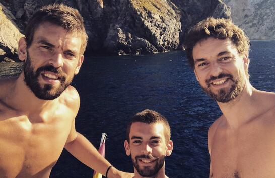 英媒盘点世界杯抽签失误史：机器暂停&场面失控&疑似作弊（英媒回顾世界杯抽签失误史：设备当机、现场失控、疑似作弊）