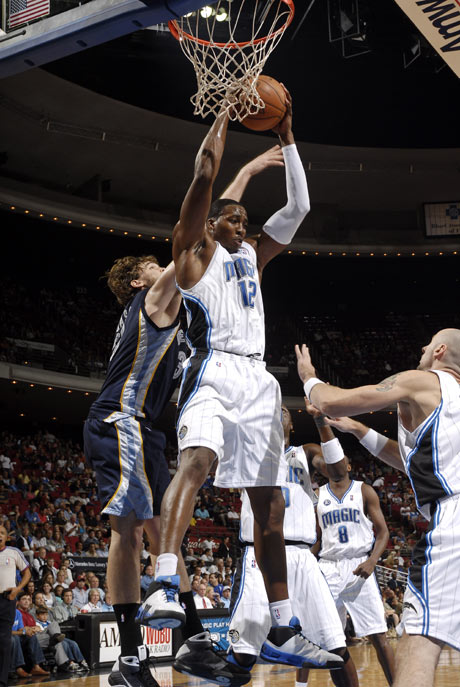 乌姆蒂蒂谈抑郁症和心理健康：“最重要的是敞开心扉”（乌姆蒂蒂：面对抑郁与心理健康，勇于倾诉才是关键）