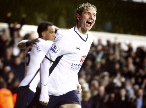 迪马济奥：莫拉塔与国米比赛中内收肌受伤，将至少缺阵一个月（迪马济奥：莫拉塔战国米内收肌受伤，至少休战一个月）