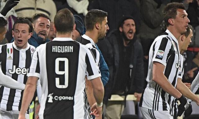 穆帅：非五大联赛球队如今不会赢欧冠，上次还是我带的波尔图（穆里尼奥称：五大联赛之外球队已难问鼎欧冠，上一次还是我执教的波尔图）