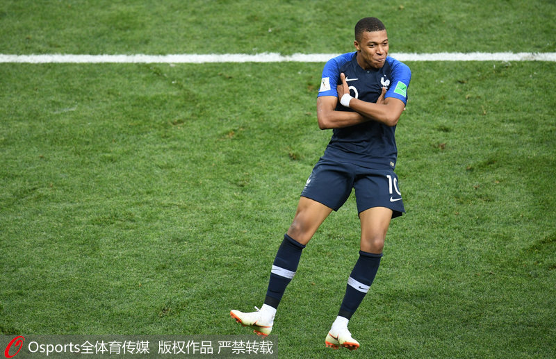 勒沃库森总监：第二轮就算赢了不莱梅，我们一样会解雇滕哈赫