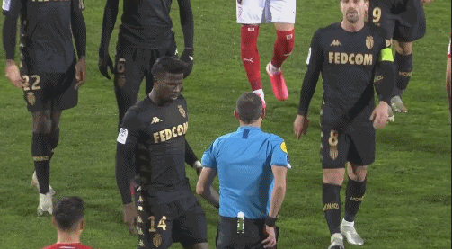 足球世界杯出现本届最快进球，仅9秒