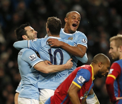 阿森纳发布第三球衣：晨霜白为主基调！（阿森纳推出第三款球衣：以晨霜白为主色）